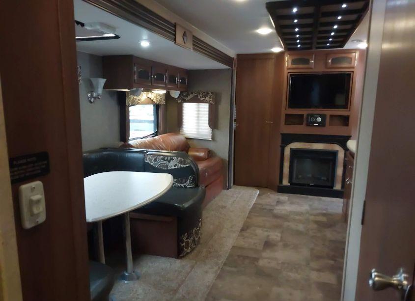 Photo 8 of 2016 Coach Freedom (VIN 5ZT2FEWB6GA019409)