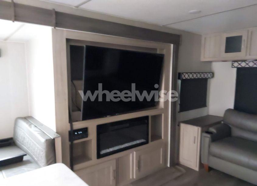 Photo 12 of 2020 Coachmen Freedom (VIN 5ZT2FEXB8LW012201)