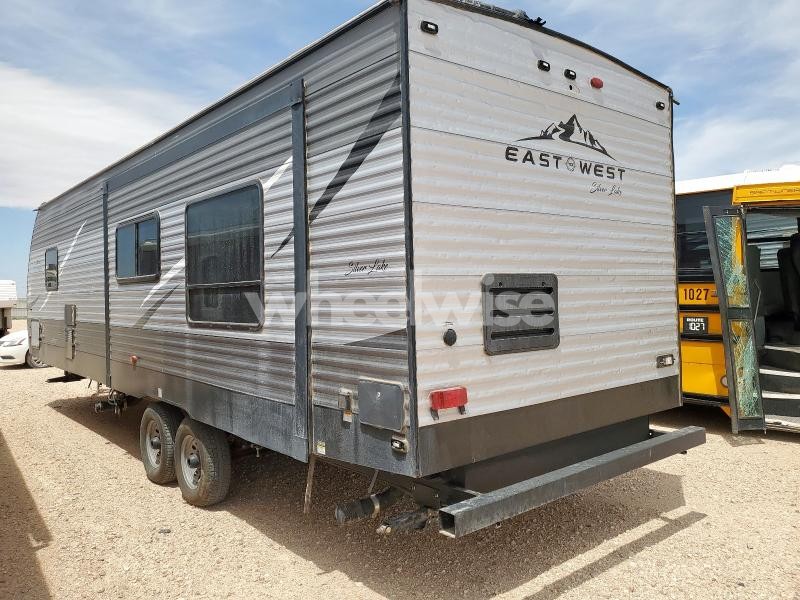 Photo 4 of 2020 EAST TO WEST TRLR (VIN 5ZT2SKUB6L9001825)