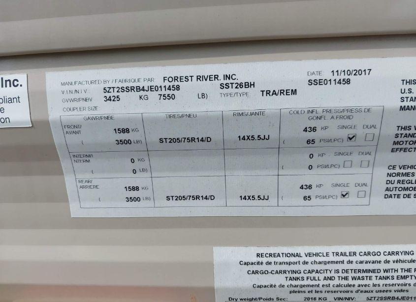 Photo 9 of 2018 Fore Wildwood (VIN 5ZT2SSRB4JE011458)