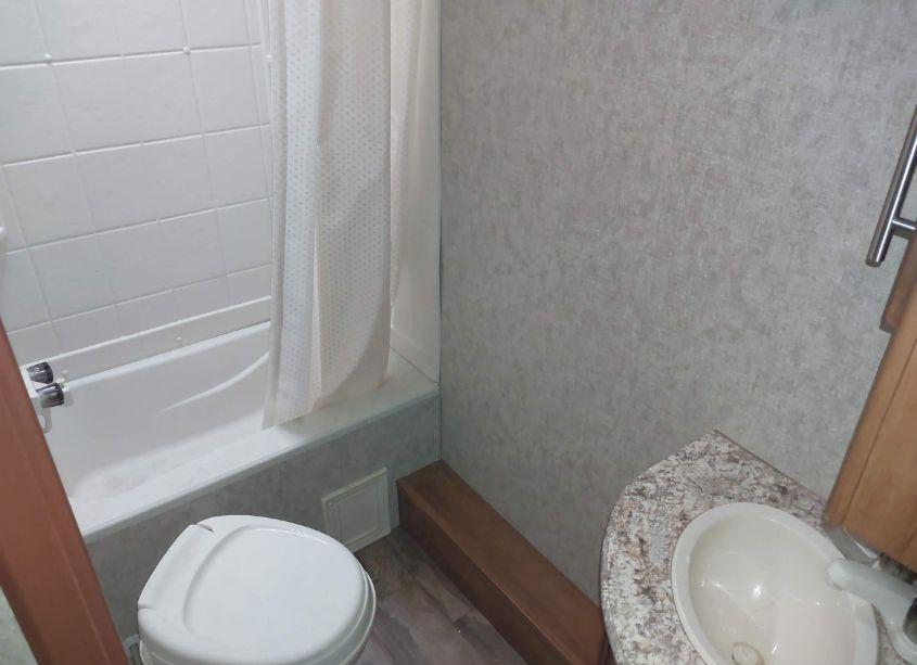 Photo 13 of 2016 Forest River OTHER (VIN 5ZT2TRSB6GB510644)