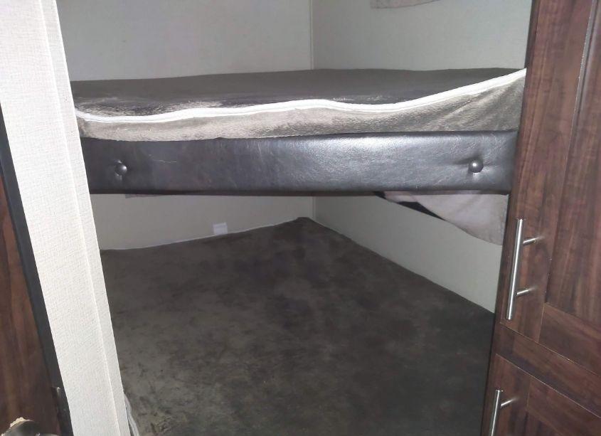 Photo 11 of 2019 Tracer M290bh TRAVEL TRAILER (VIN 5ZT2TRUB6KB515798)