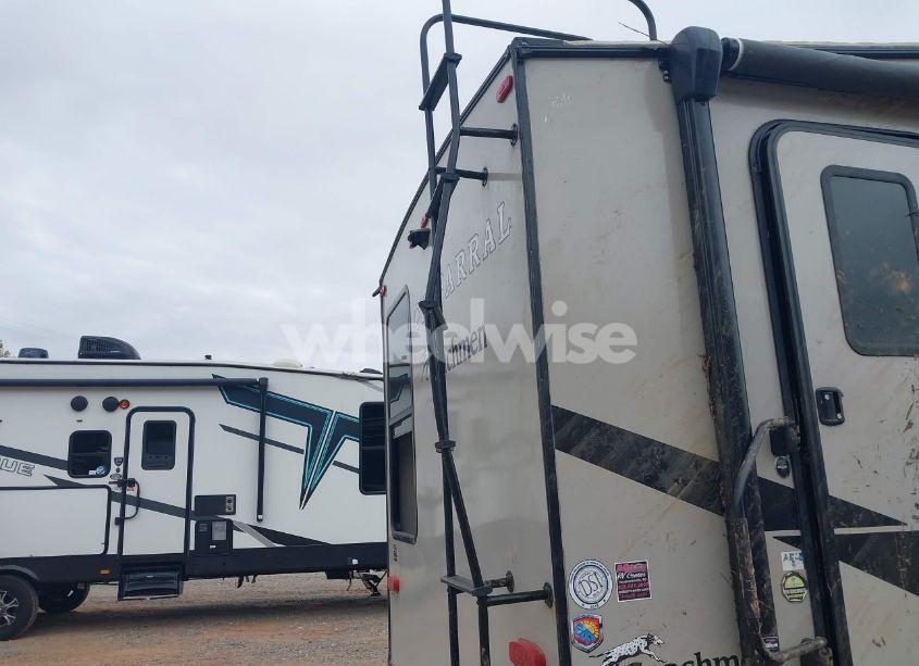 Photo 15 of 2021 Coachmen Chaparral N/A (VIN 5ZT3CLPB8MA325314)