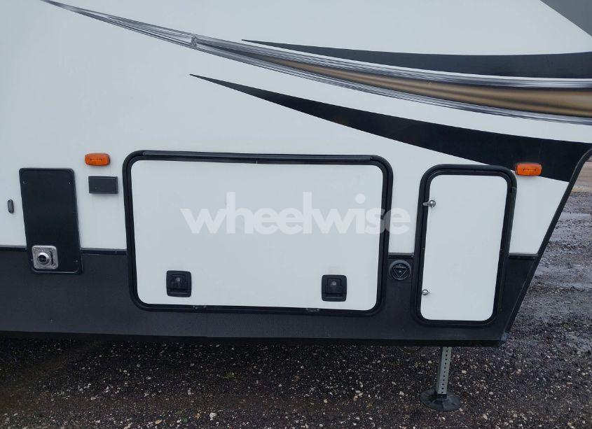 Photo 17 of 2022 Prime Time OTHER (VIN 5ZT3CSXB4LG125326)