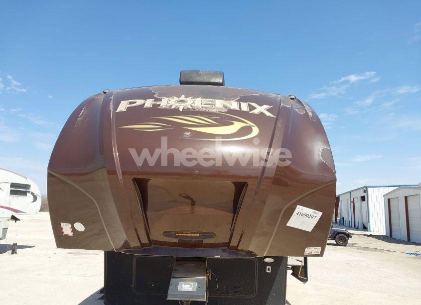 Photo 6 of 2014 Shasta By FOREST RIV PHOENIX FIFTH WHEEL (VIN 5ZT3SPTB6EF490587)