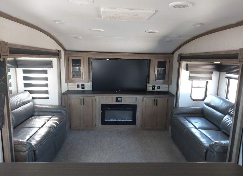 Photo 5 of 2020 Forest River SABRE TRAVEL TRAILER (VIN 5ZT3SR2B9L6104139)