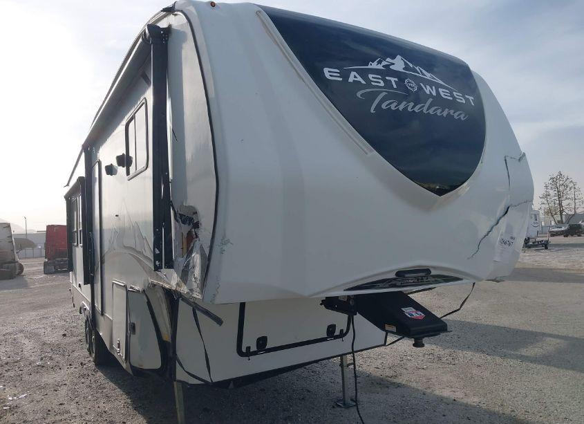 2021 East To WEST TANDARA 285RL (VIN 5ZT3TDUB2M9010228) main photo