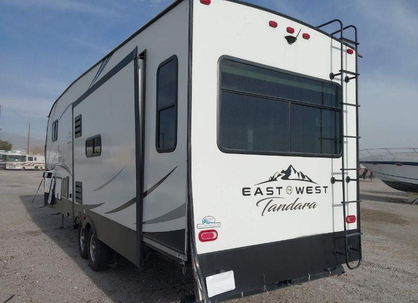 Photo 3 of 2021 East To WEST TANDARA 285RL (VIN 5ZT3TDUB2M9010228)