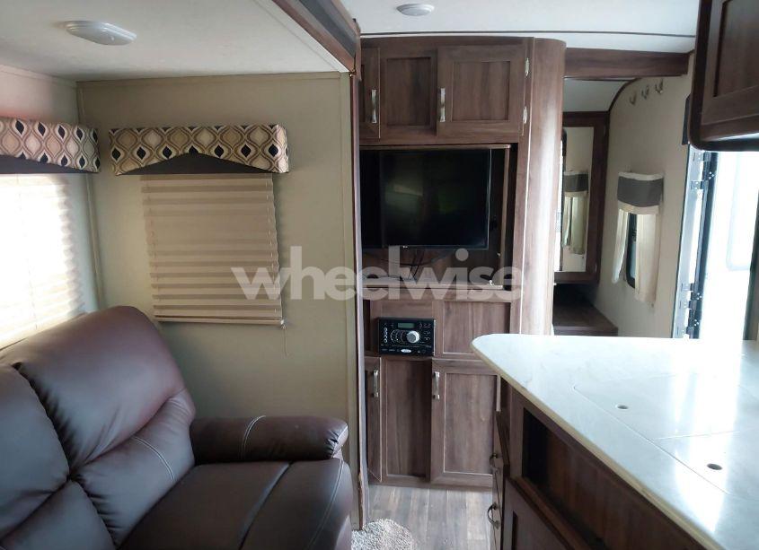 Photo 7 of 2016 Evergreen Rv IGOT (VIN 5ZWTGSE29G1005945)