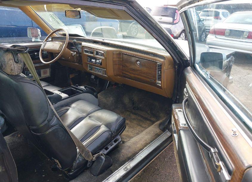 Photo 5 of 1977 Cadi Deville N/A (VIN 6D47S7Q332783)