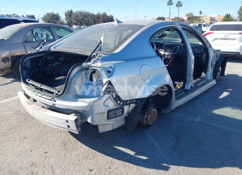 Photo 4 of 2014 Chevrolet Ss (VIN 6G3F15RW2EL928204)