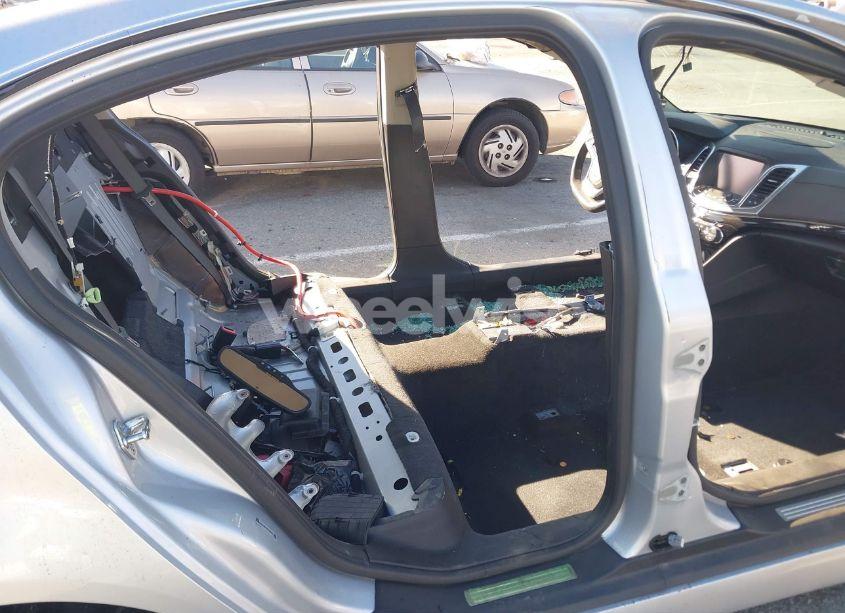 Photo 8 of 2014 Chevrolet Ss (VIN 6G3F15RW2EL928204)