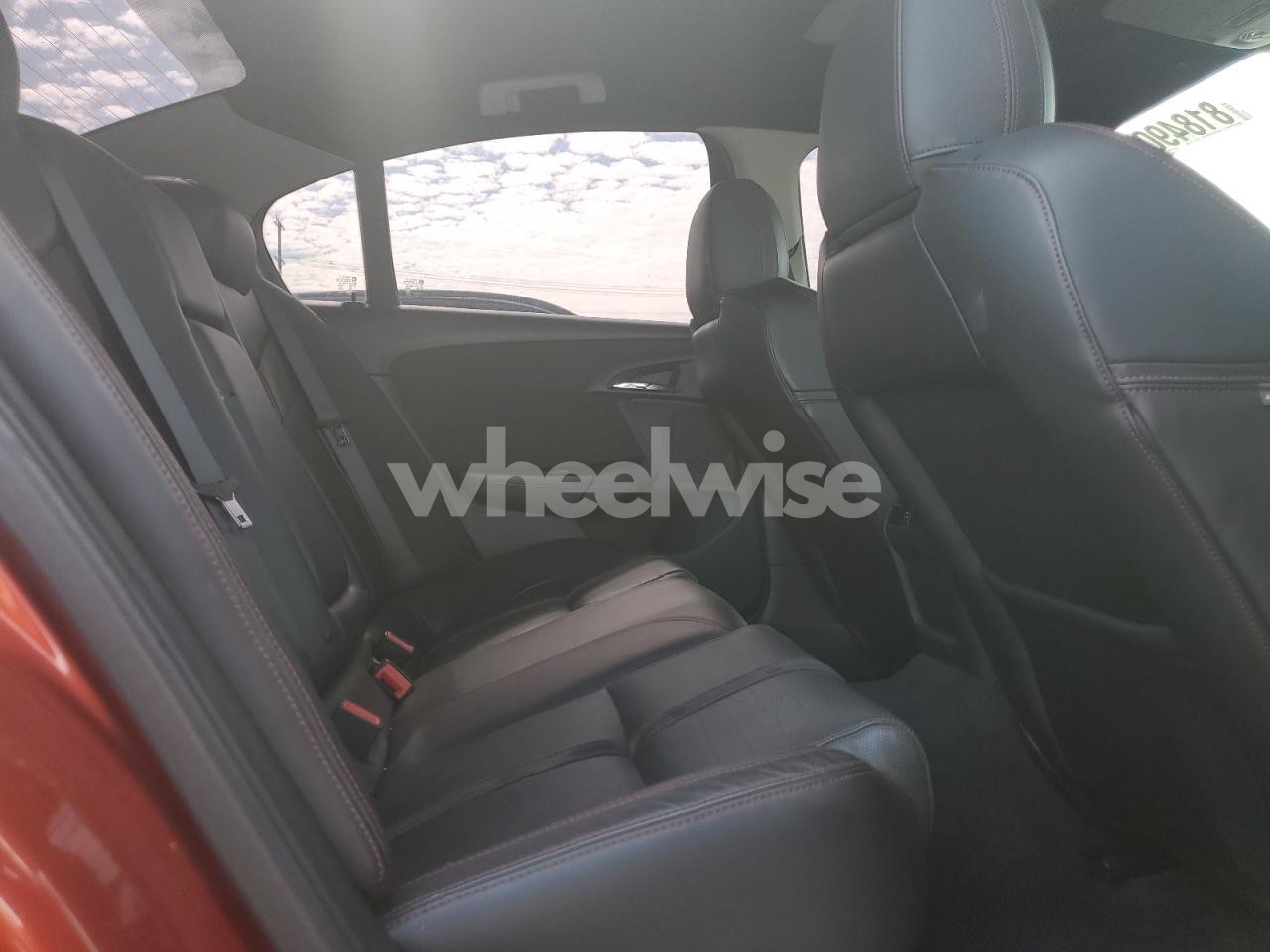 Photo 10 of 2015 CHEVROLET SS (VIN 6G3F15RW7FL110968)