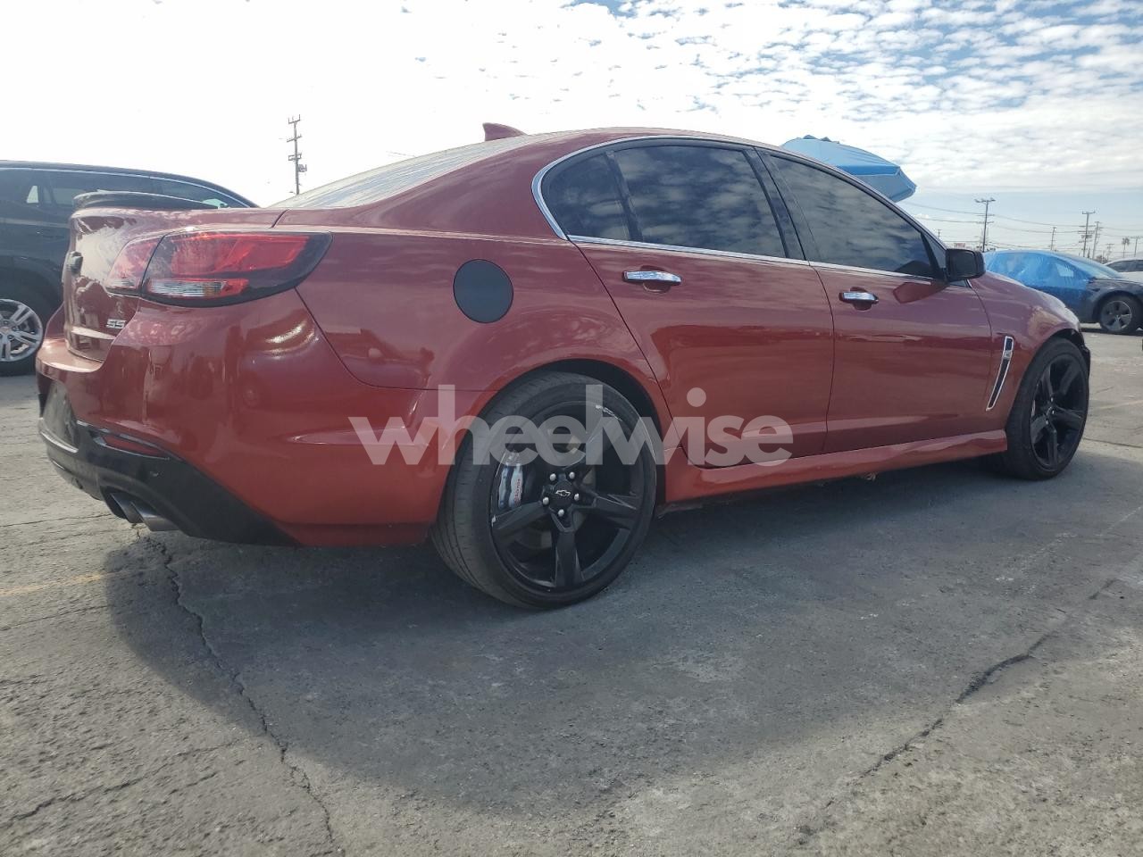 Photo 3 of 2015 CHEVROLET SS (VIN 6G3F15RW7FL110968)