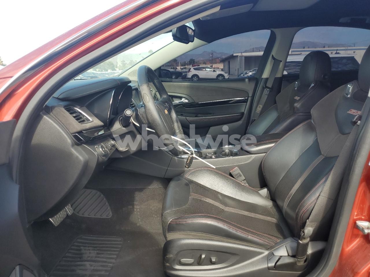 Photo 7 of 2015 CHEVROLET SS (VIN 6G3F15RW7FL110968)