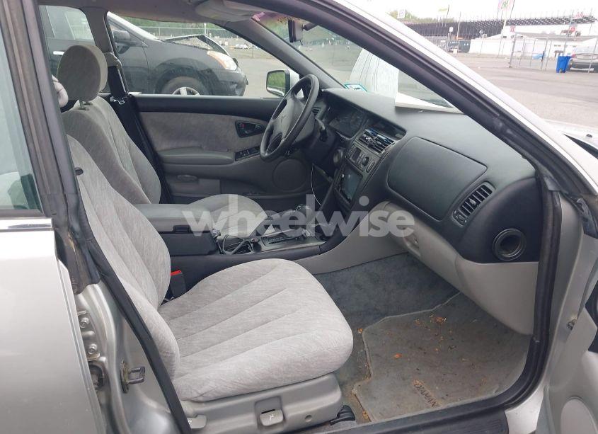 Photo 5 of 2002 Mitsubishi Diamante ES (VIN 6MMAP57P82T020388)