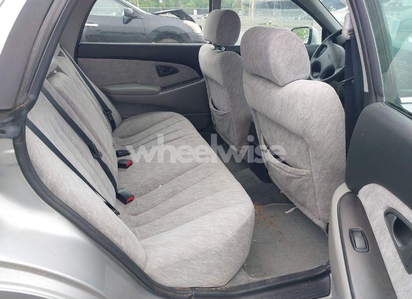 Photo 8 of 2002 Mitsubishi Diamante ES (VIN 6MMAP57P82T020388)