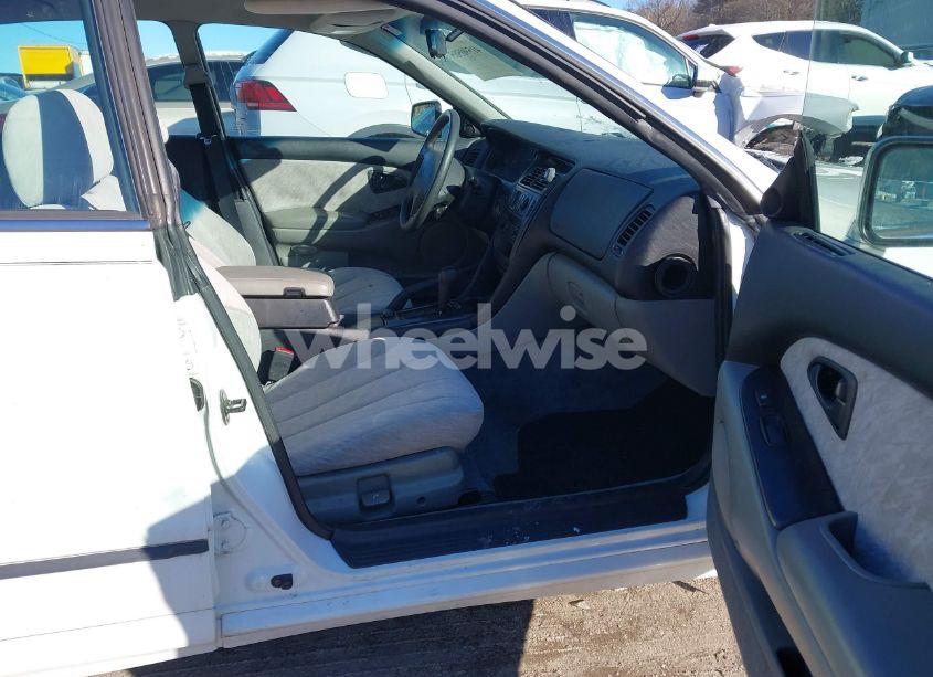 Photo 5 of 2002 Mitsubishi Diamante ES (VIN 6MMAP57P92T012204)