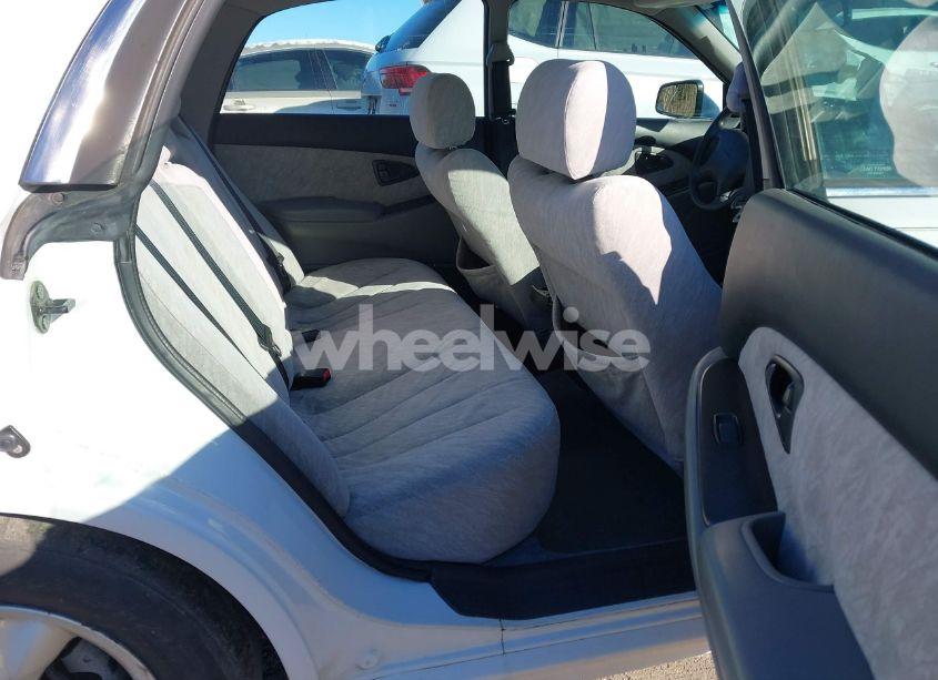 Photo 8 of 2002 Mitsubishi Diamante ES (VIN 6MMAP57P92T012204)