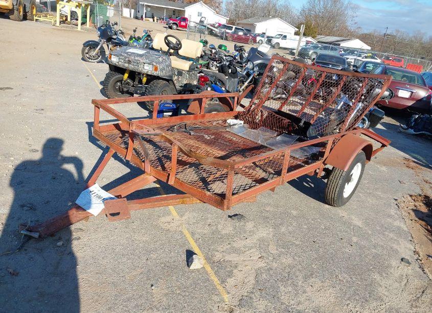 Photo 2 of 2005 Utility 5 X 10 (VIN 733939)