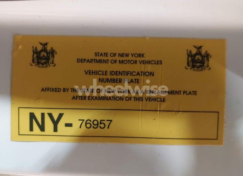 Photo 9 of 2021 Honda Cr-v AWD EX-L (VIN 76957)