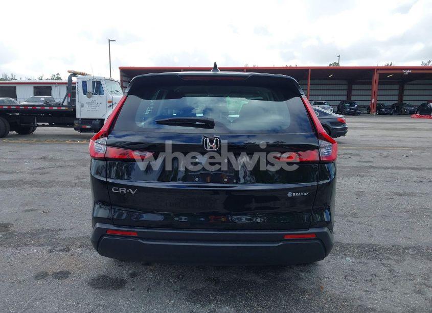 Photo 17 of 2024 Honda Cr-v LX 2WD (VIN 7FARS3H22RE002215)