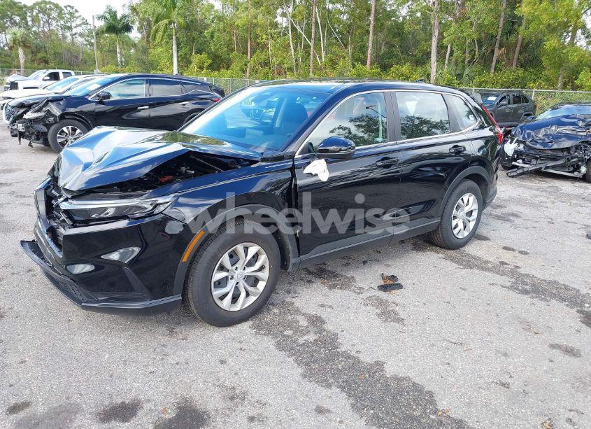 Photo 2 of 2024 Honda Cr-v LX 2WD (VIN 7FARS3H22RE002215)