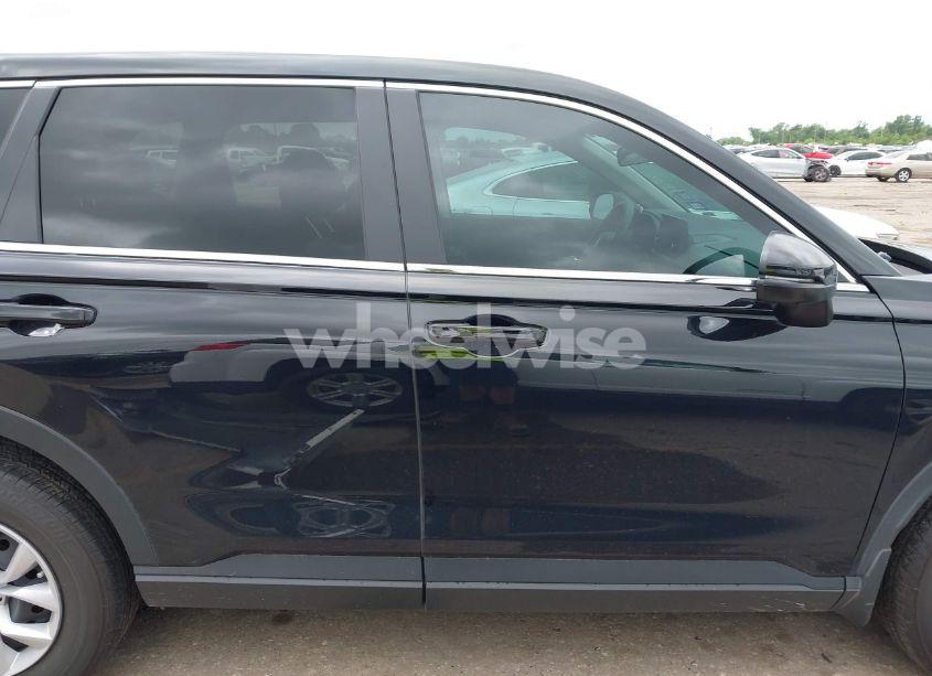 Photo 14 of 2025 Honda Cr-v LX 2WD (VIN 7FARS3H28SE000717)