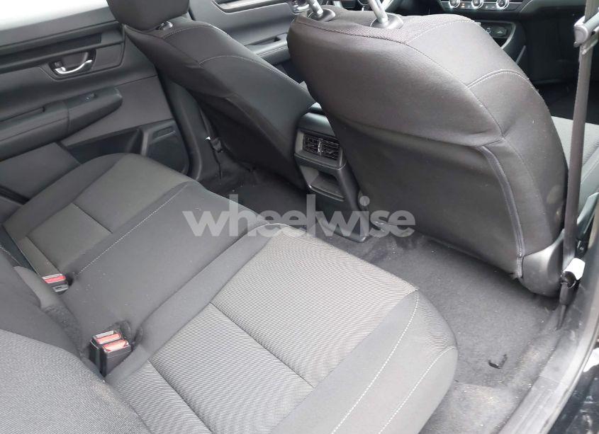 Photo 8 of 2025 Honda Cr-v LX 2WD (VIN 7FARS3H28SE000717)