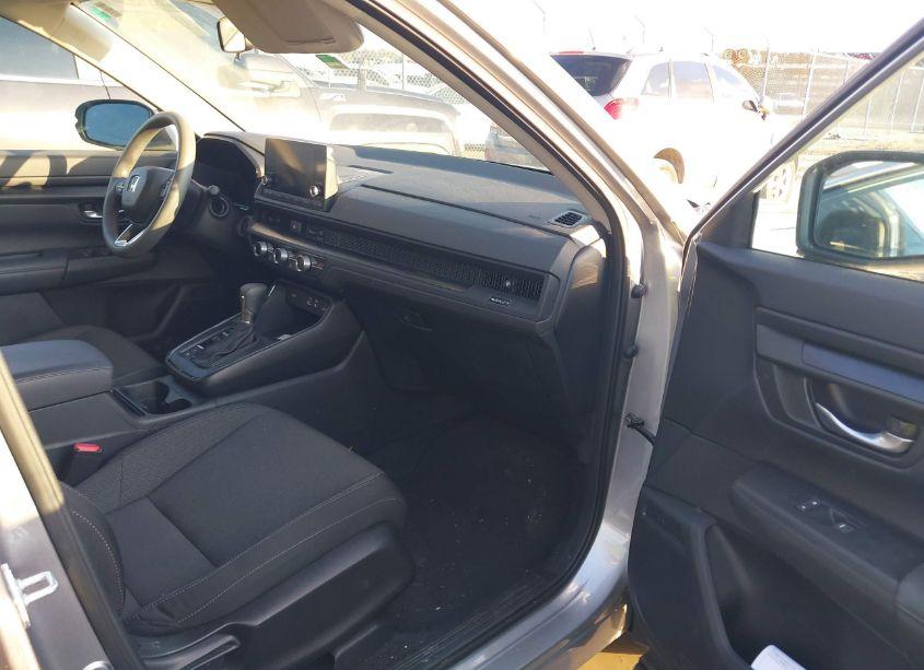 Photo 5 of 2023 Honda Cr-v EX 2WD (VIN 7FARS3H40PE008433)