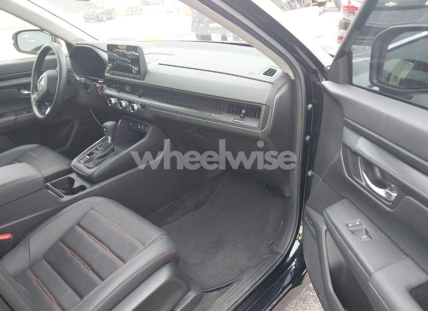 Photo 5 of 2023 Honda Cr-v EX 2WD (VIN 7FARS3H44PE006264)