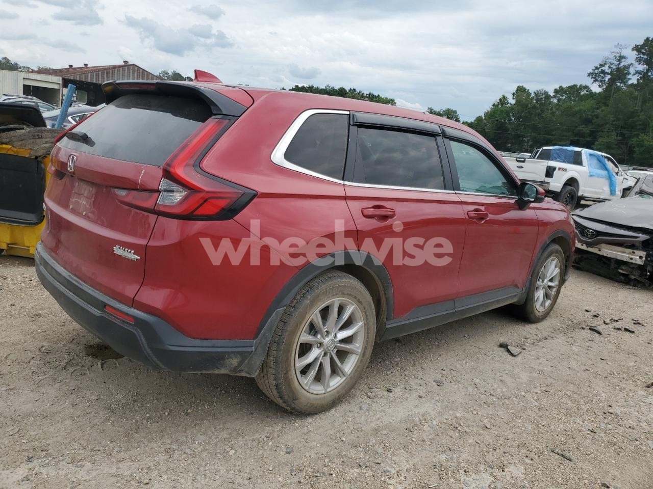 Photo 3 of 2023 HONDA CR-V EX (VIN 7FARS3H49PE006132)