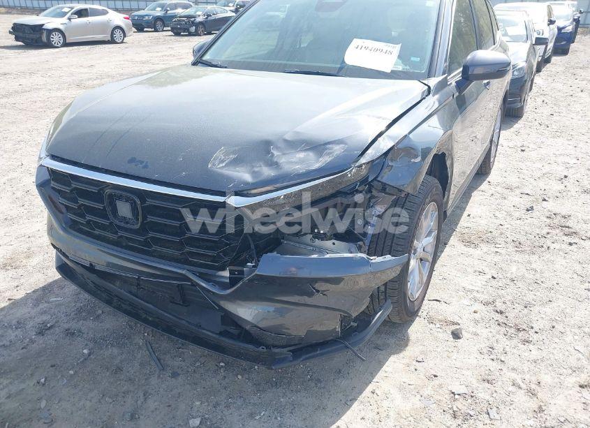 Photo 6 of 2023 Honda Cr-v EX-L 2WD (VIN 7FARS3H7XPE003928)