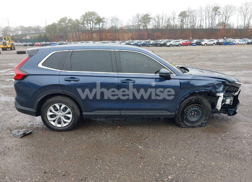 Photo 13 of 2024 Honda Cr-v LX AWD (VIN 7FARS4H28RE018845)
