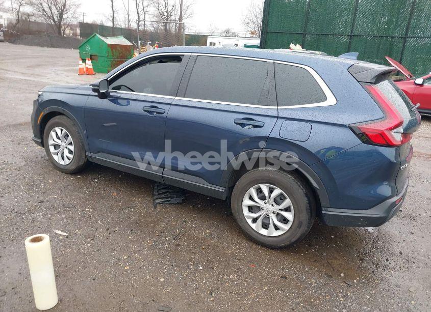 Photo 3 of 2024 Honda Cr-v LX AWD (VIN 7FARS4H28RE018845)