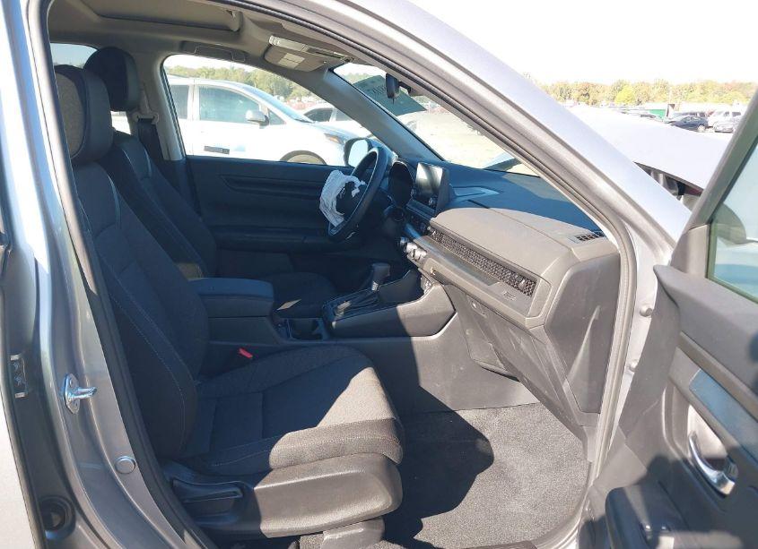 Photo 5 of 2024 Honda Cr-v EX AWD (VIN 7FARS4H43RE016728)