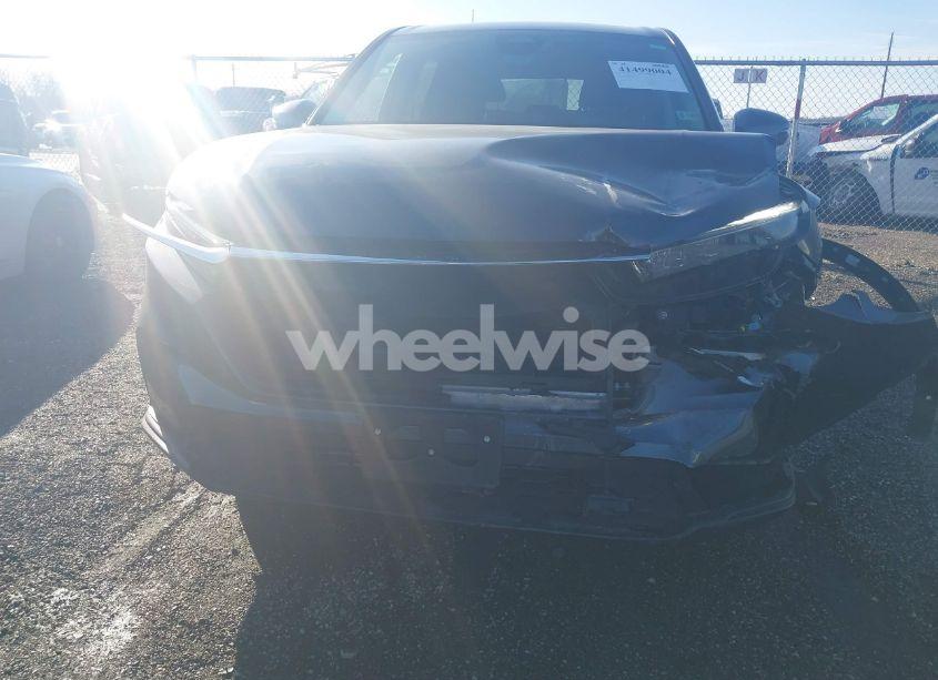 Photo 18 of 2024 Honda Cr-v EX AWD (VIN 7FARS4H44RE000540)