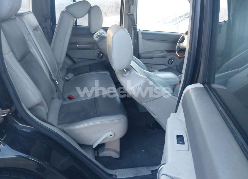 Photo 8 of 2007 Jeep Commander OVERLAND (VIN 7FARS4H4XPE******)