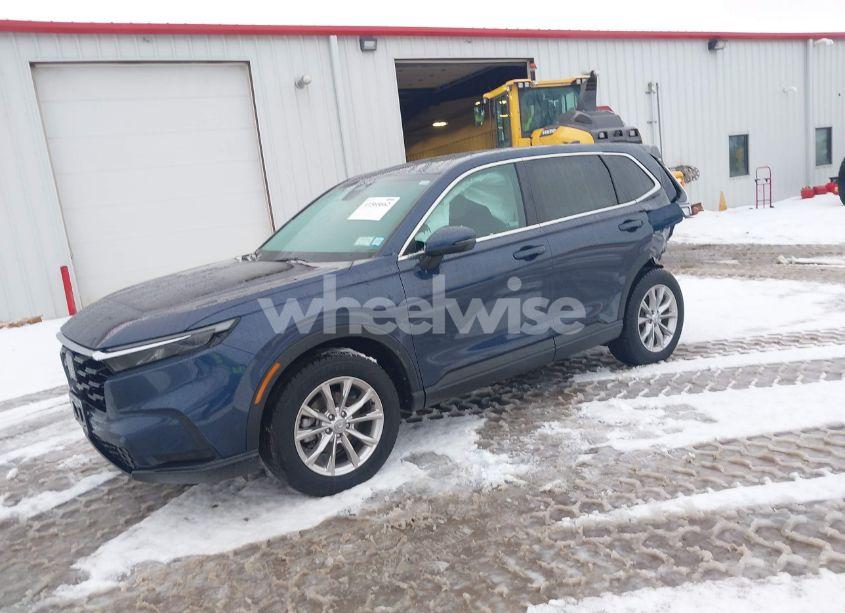 Photo 2 of 2023 Honda Cr-v EX AWD (VIN 7FARS4H4XPE001799)