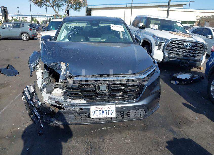 Photo 13 of 2023 Honda Cr-v EX AWD (VIN 7FARS4H4XPE005643)