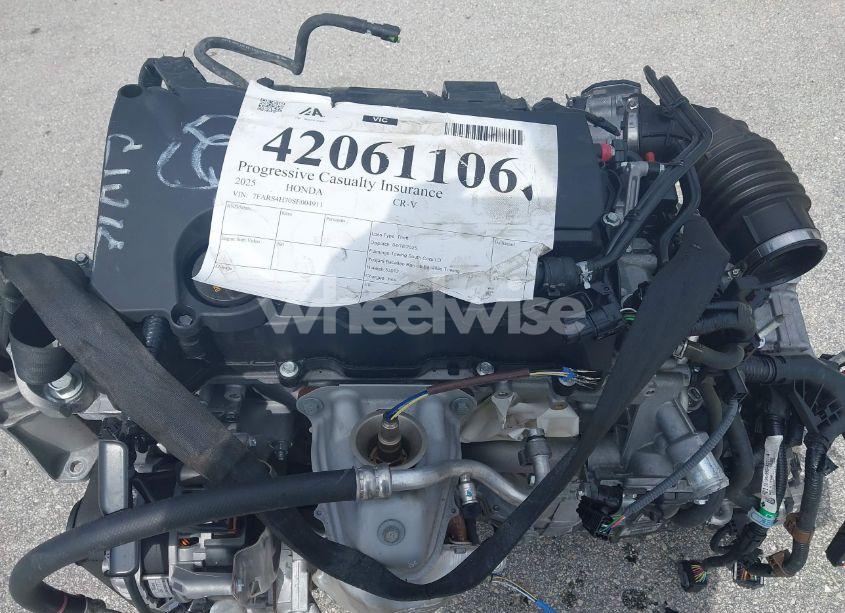 Photo 14 of 2025 Honda Cr-v EX-L AWD (VIN 7FARS4H70SE004911)