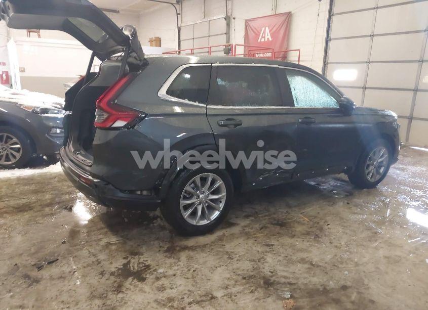 Photo 4 of 2025 Honda Cr-v EX-L AWD (VIN 7FARS4H78SE006731)