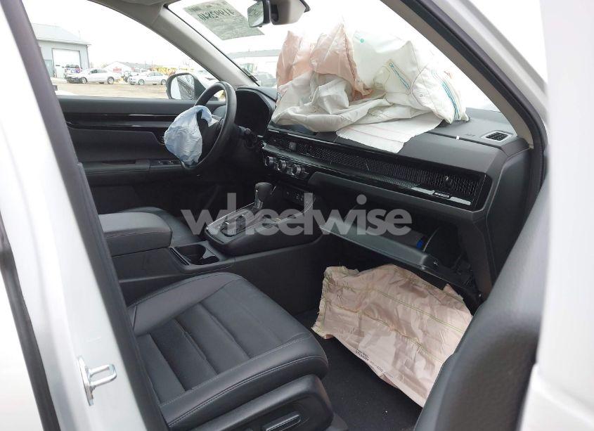 Photo 5 of 2024 Honda Cr-v EX-L AWD (VIN 7FARS4H7XRE006370)