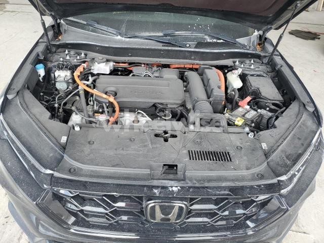 Photo 2 of 2024 HONDA CR-V SPORT (VIN 7FARS5H57RE037399)