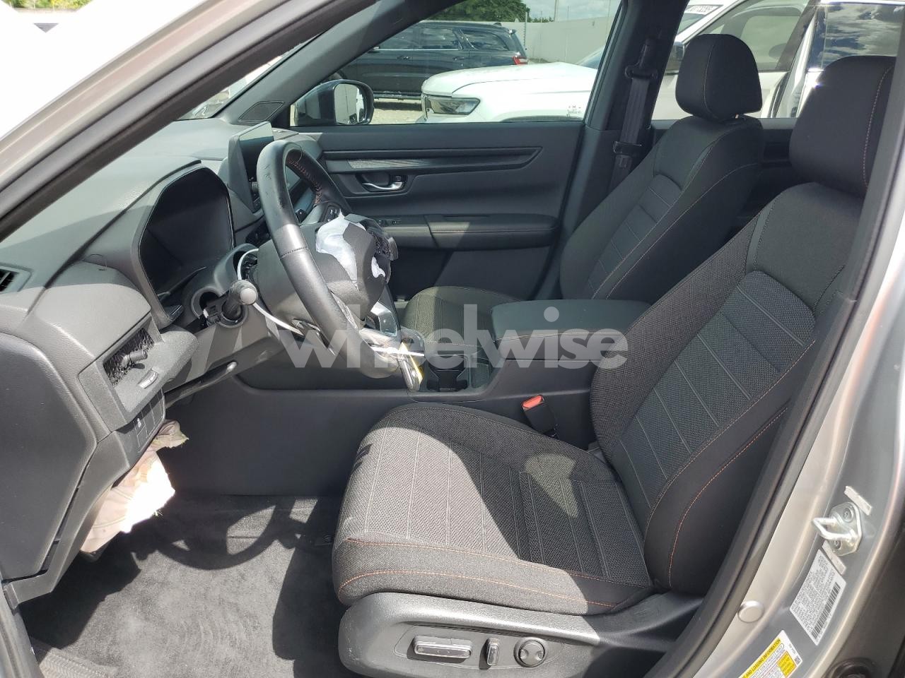 Photo 7 of 2025 HONDA CR-V SPORT N/A (VIN 7FARS5H5XSE010073)