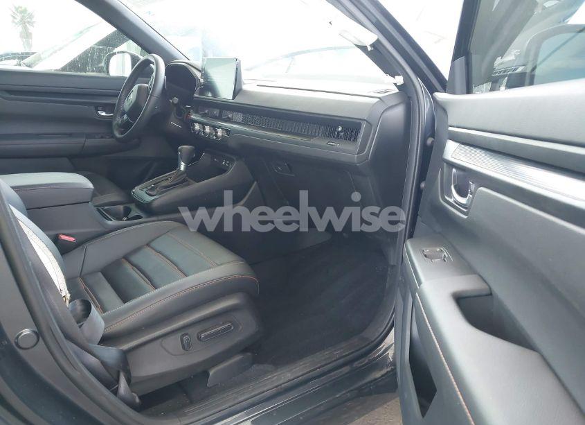 Photo 5 of 2024 Honda Cr-v HYBRID SPORT-L (VIN 7FARS5H80RE017571)