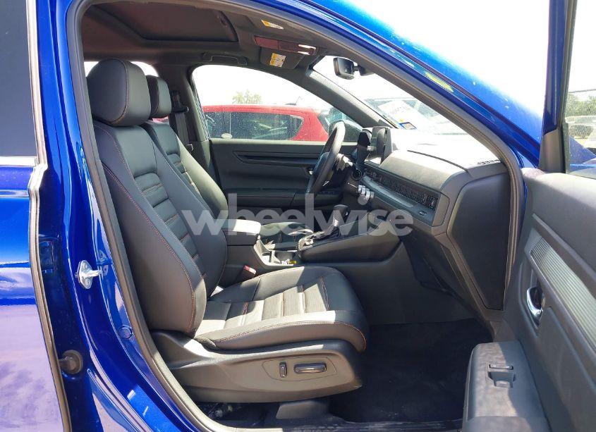 Photo 5 of 2025 Honda Cr-v HYBRID SPORT-L (VIN 7FARS5H82SE001975)