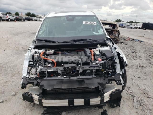 Photo 3 of 2024 HONDA CR-V SPORT-L N/A (VIN 7FARS5H83RE017791)