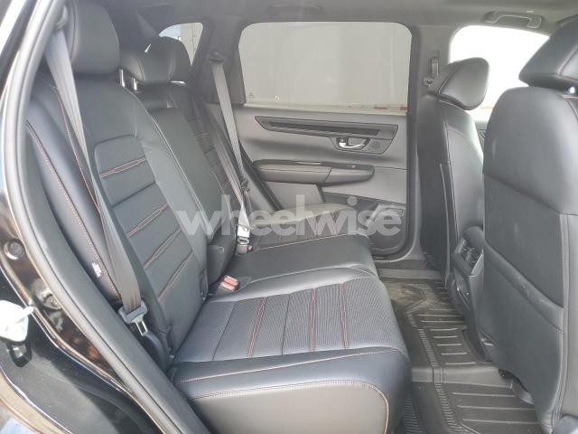 Photo 2 of 2025 HONDA CR-V SPORT-L (VIN 7FARS5H83SE014296)