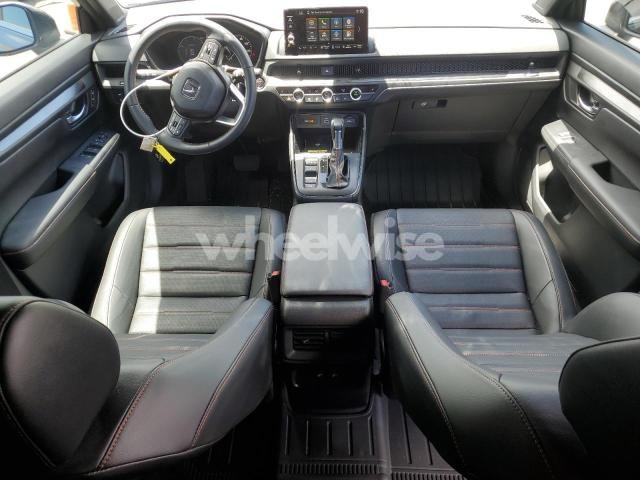 Photo 5 of 2025 HONDA CR-V SPORT-L (VIN 7FARS5H83SE014296)